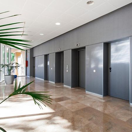 Ab Diagonal Sant Adria De Besos Apartment Luaran gambar