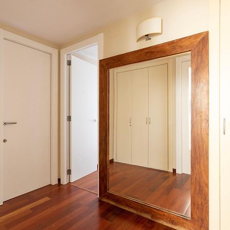 Ab Diagonal Sant Adria De Besos Apartment Luaran gambar