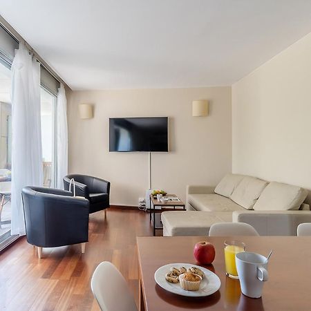 Ab Diagonal Sant Adria De Besos Apartment Luaran gambar