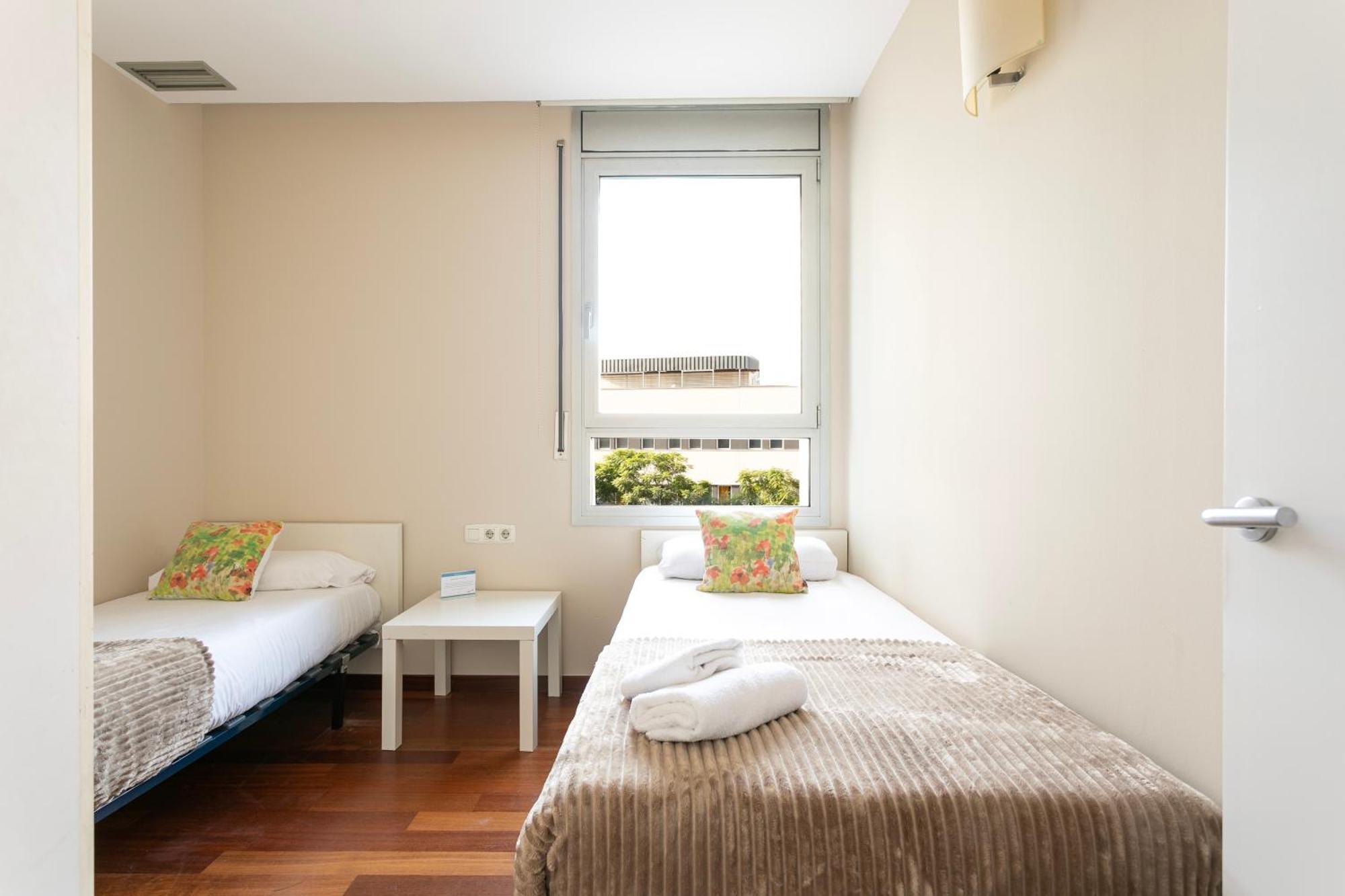 Ab Diagonal Sant Adria De Besos Apartment Luaran gambar