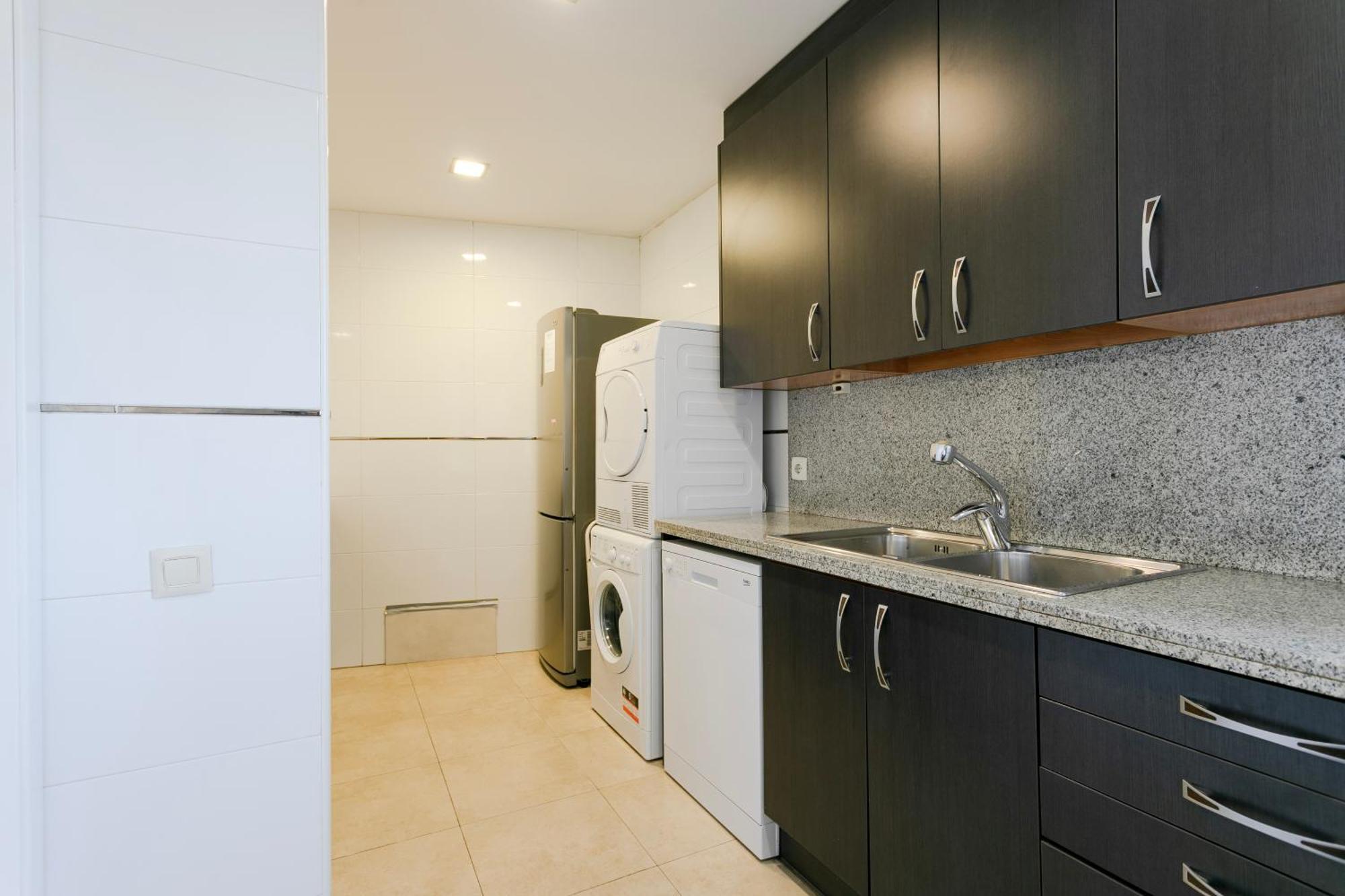 Ab Diagonal Sant Adria De Besos Apartment Luaran gambar