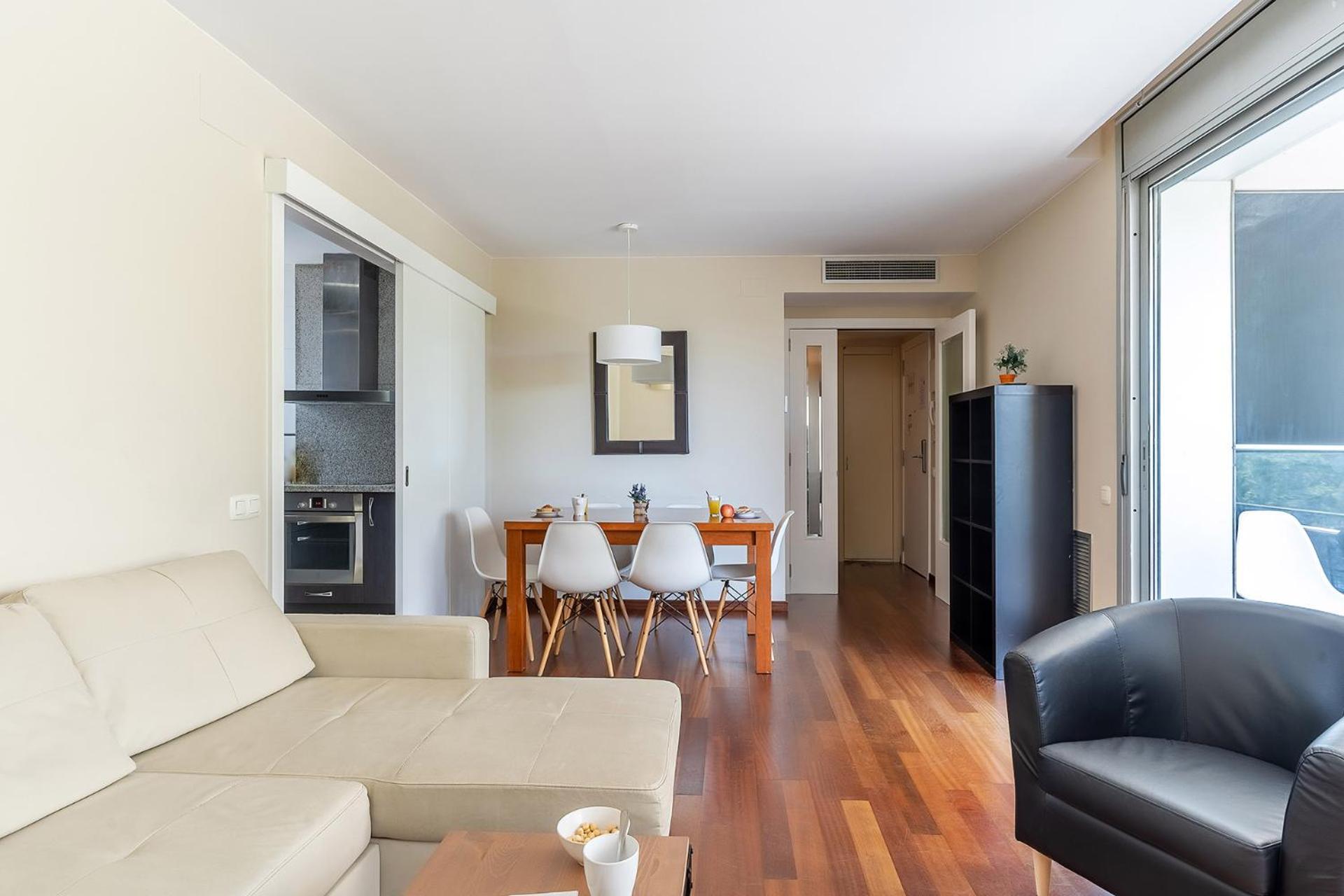 Ab Diagonal Sant Adria De Besos Apartment Luaran gambar